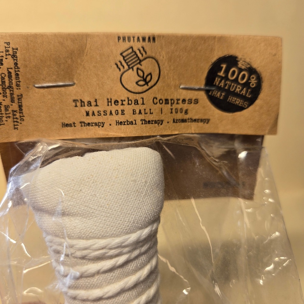 Phutawan Thai Herbal Compress Massage Ball 100g Luk Pra Kob Natural Heat Therapy - Picture 2 of 3